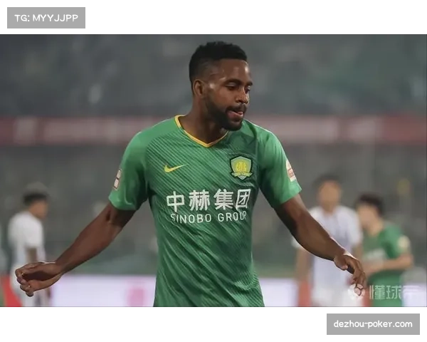 民主刚果老将巴坎布头球破门被吹越位，VAR判定引热议