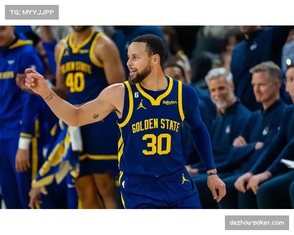 勇士跌出夺冠概率榜预示时代更迭 库里格林巴特勒年龄结构难抗西部惨烈竞争